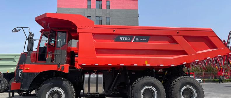 LGMG GVW 136T wide body mining dump trucks (RT90) equipped with Allison 6620 ORS™ transmissions.