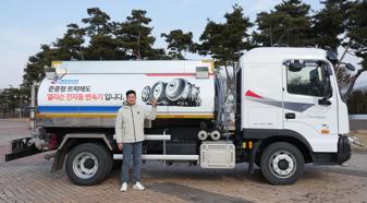 Daesung Water Supply, which operates tanker trucks for water supply, watering, street cleaning and disinfection in Icheon, Gyeonggi-do, recently purchased an Allison-equipped Hyundai PAVISE mid-duty truck.