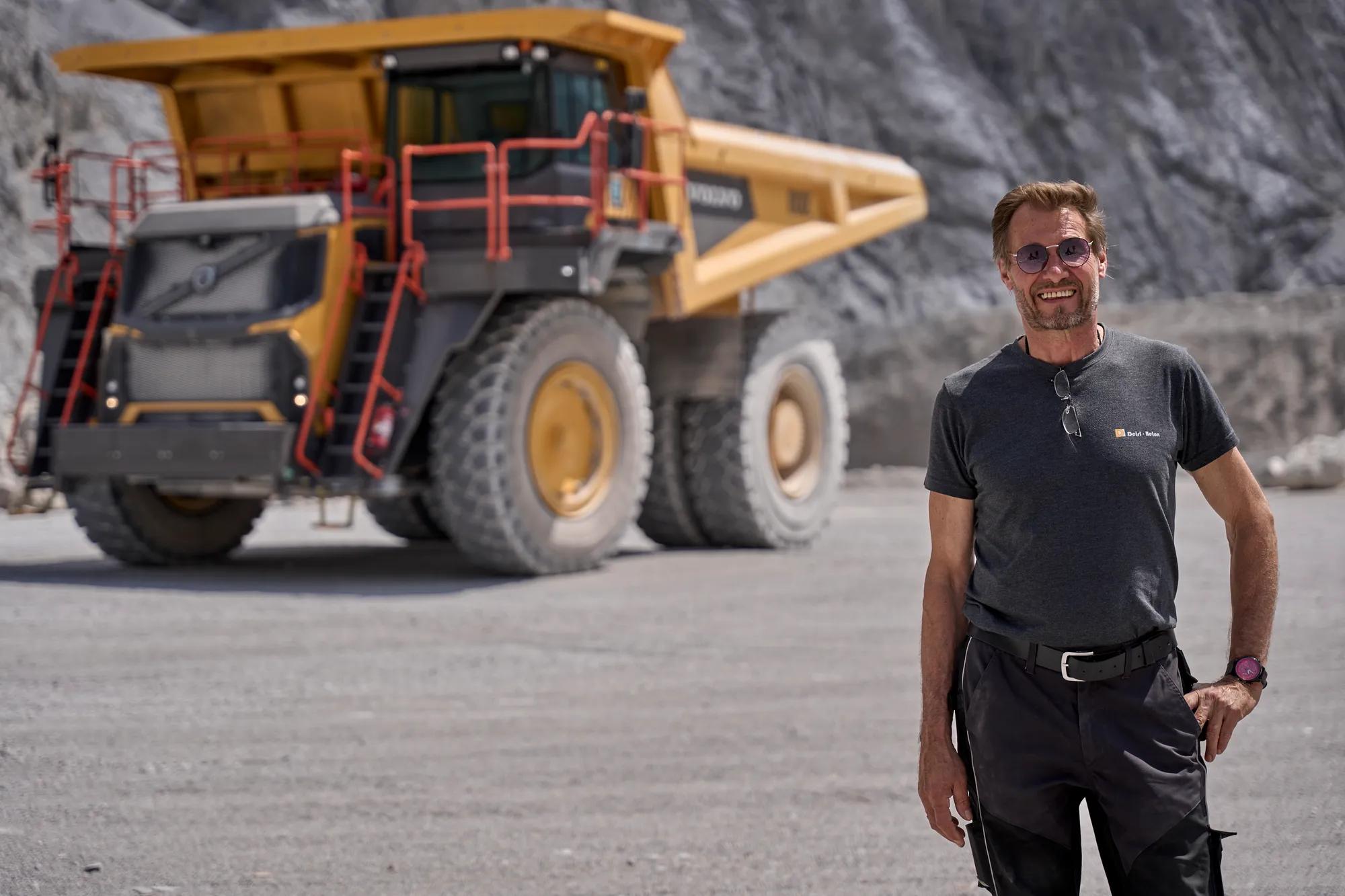 https://www.allisontransmission.com/company/news-article/2023/09/06/volvo-r100e-dump-truck-equipped-with-allison-fully-automatic-transmission-increases-productivity-reduces-operating-time-for-austrian-mining-operation