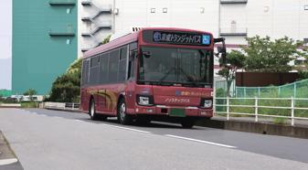 Medium-sized city bus with Allison Torqmatic™ Series.